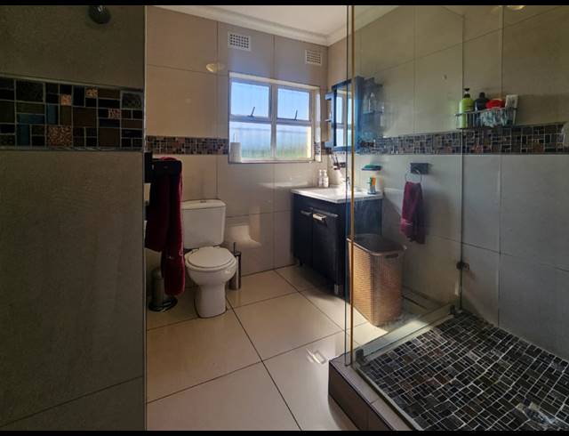 4 BEDROOM HOUSE FOR SALE IN WEST RIDING